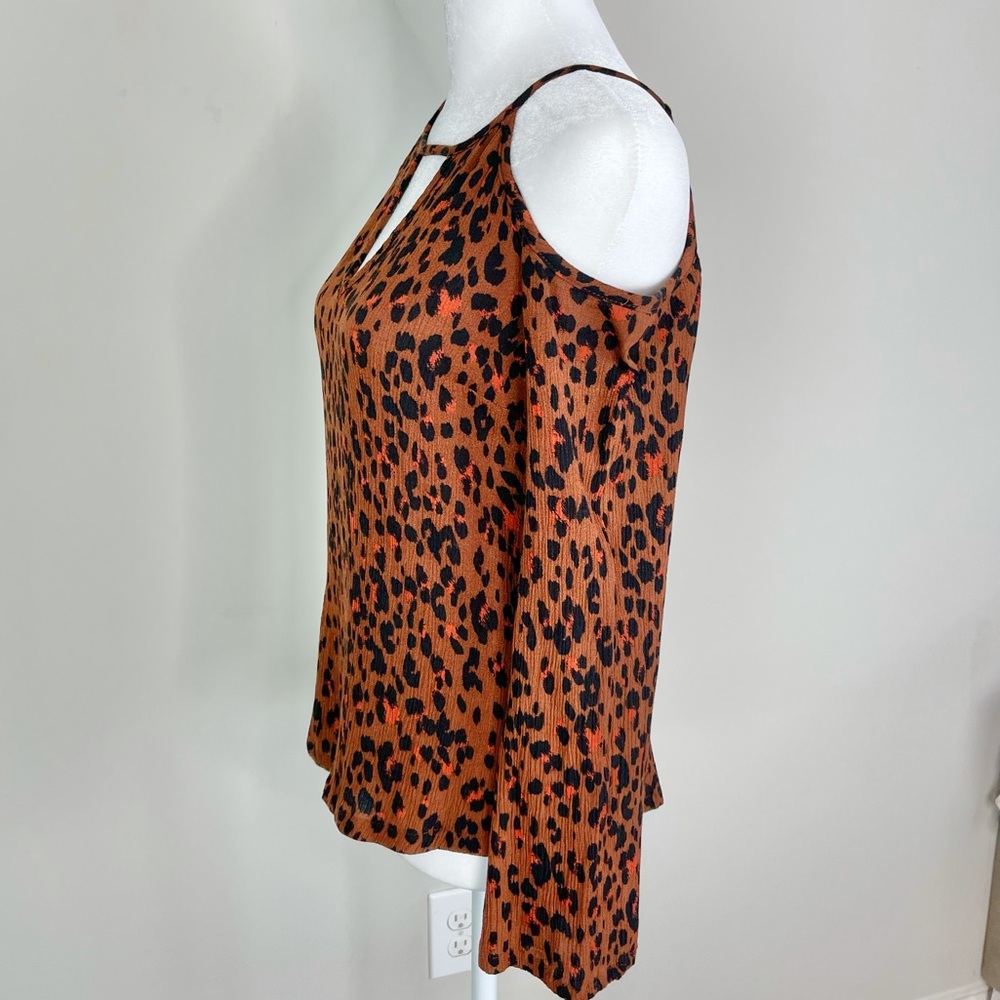 Cold Shoulder Top - Picture 8 of 16